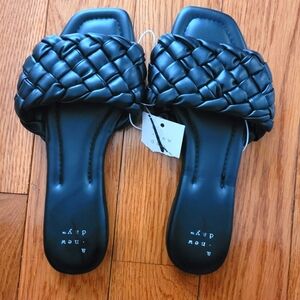 A New Day tm Flat Sandals